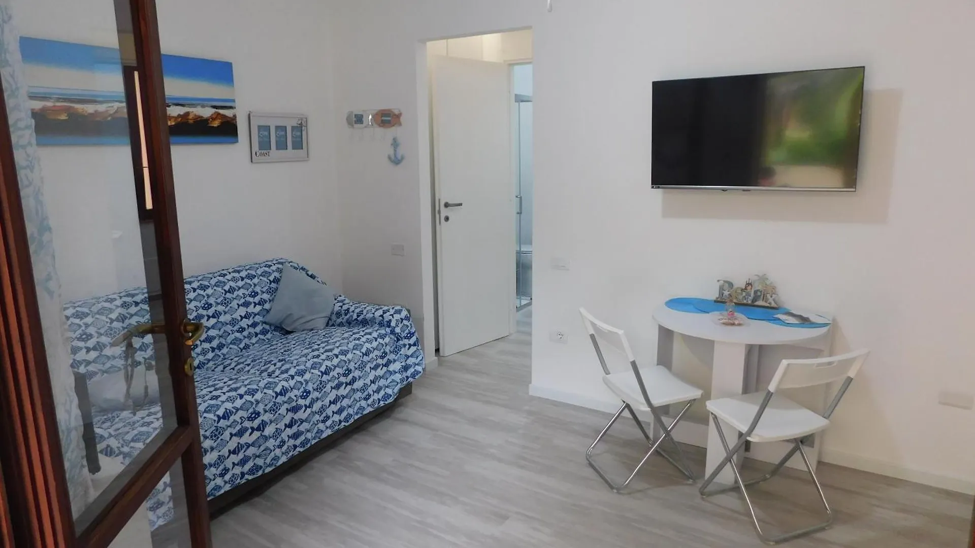 Holiday House 